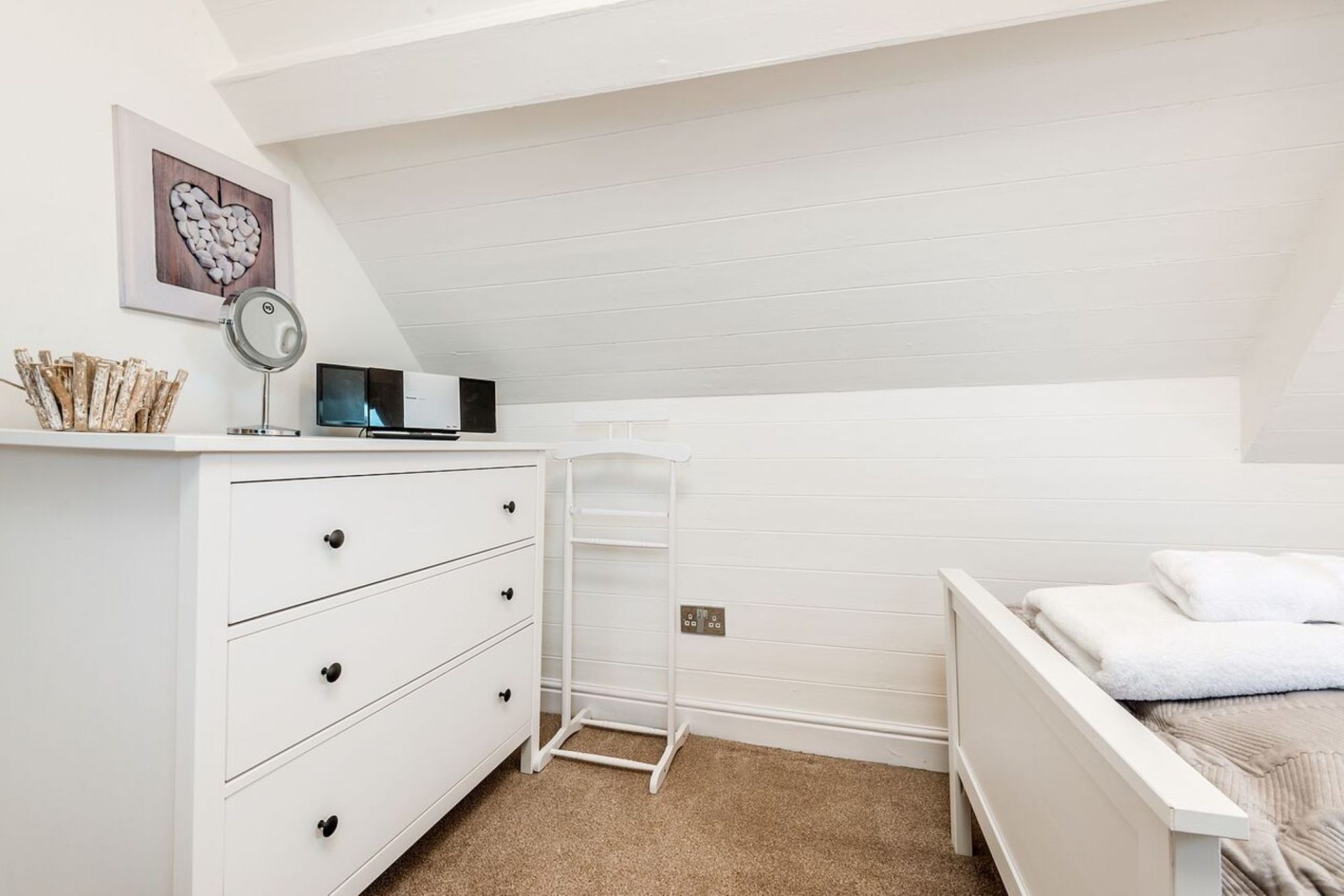 Captains Quarters House, East Side, Whitby Shoreline Cottages