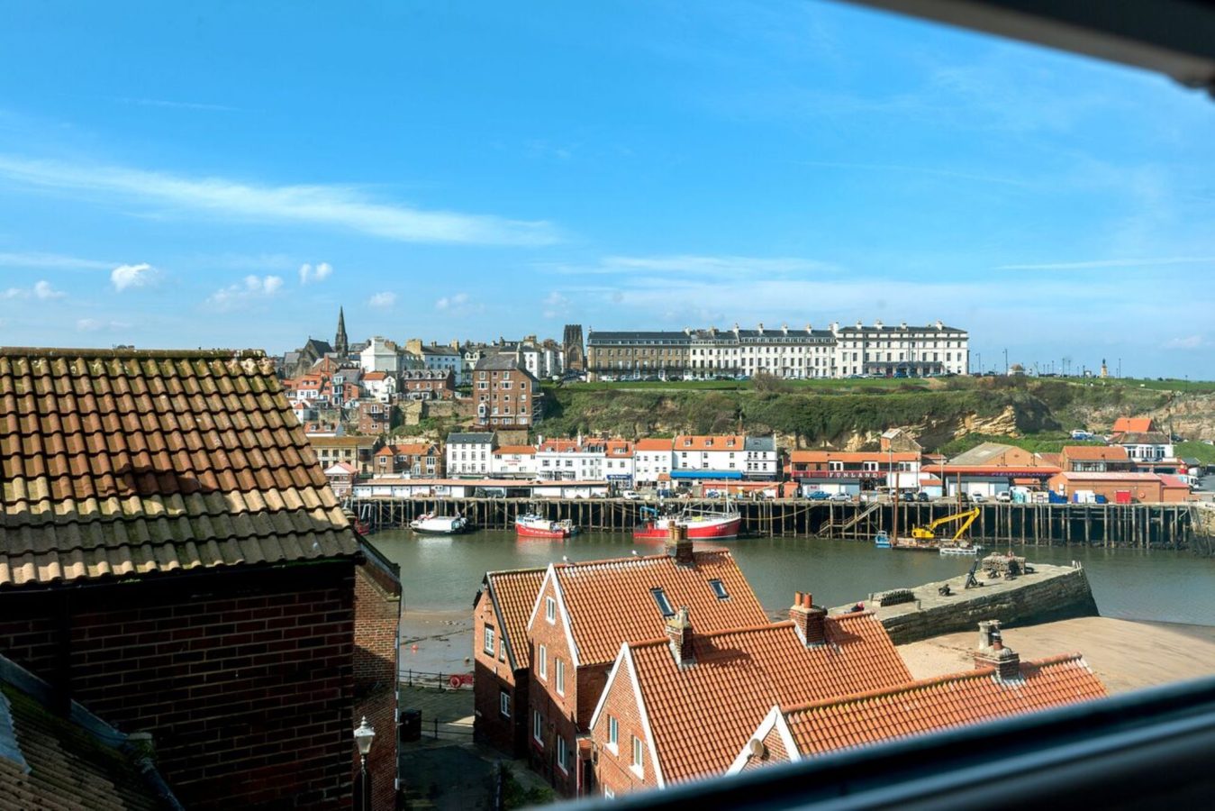 Captains Quarters House, East Side, Whitby Shoreline Cottages