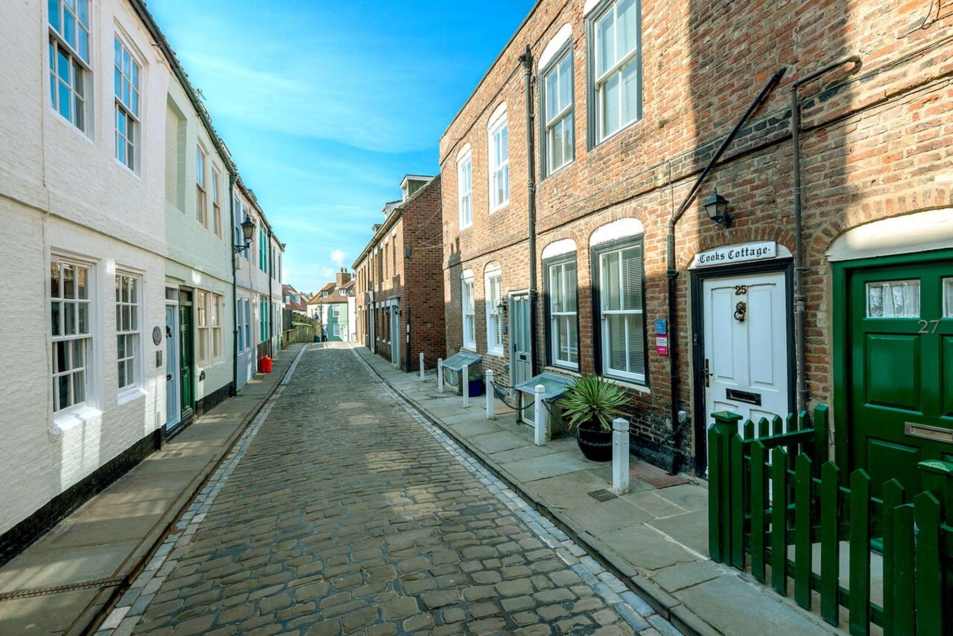 Captains Quarters House, East Side, Whitby Shoreline Cottages