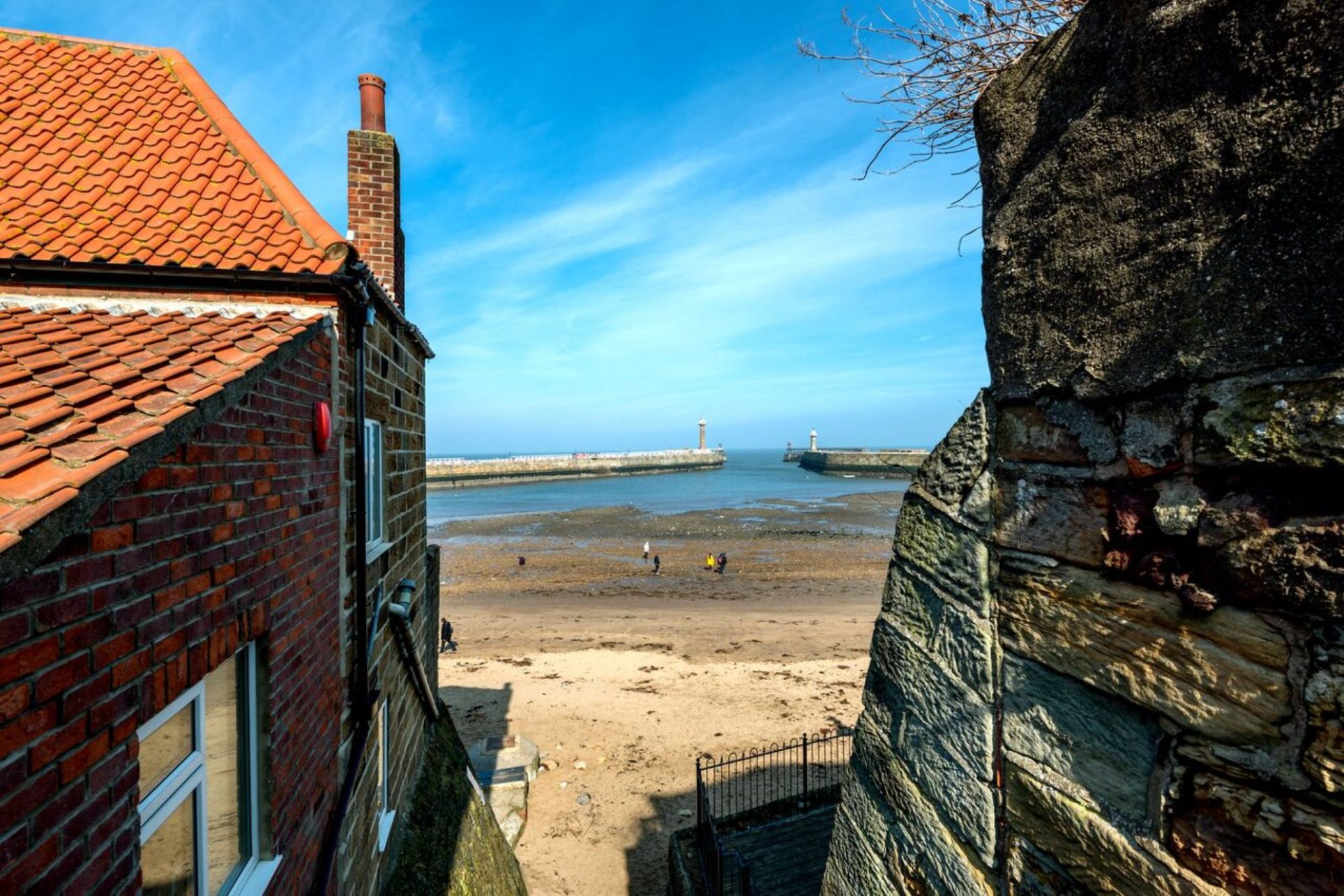 Captains Quarters House, East Side, Whitby Shoreline Cottages