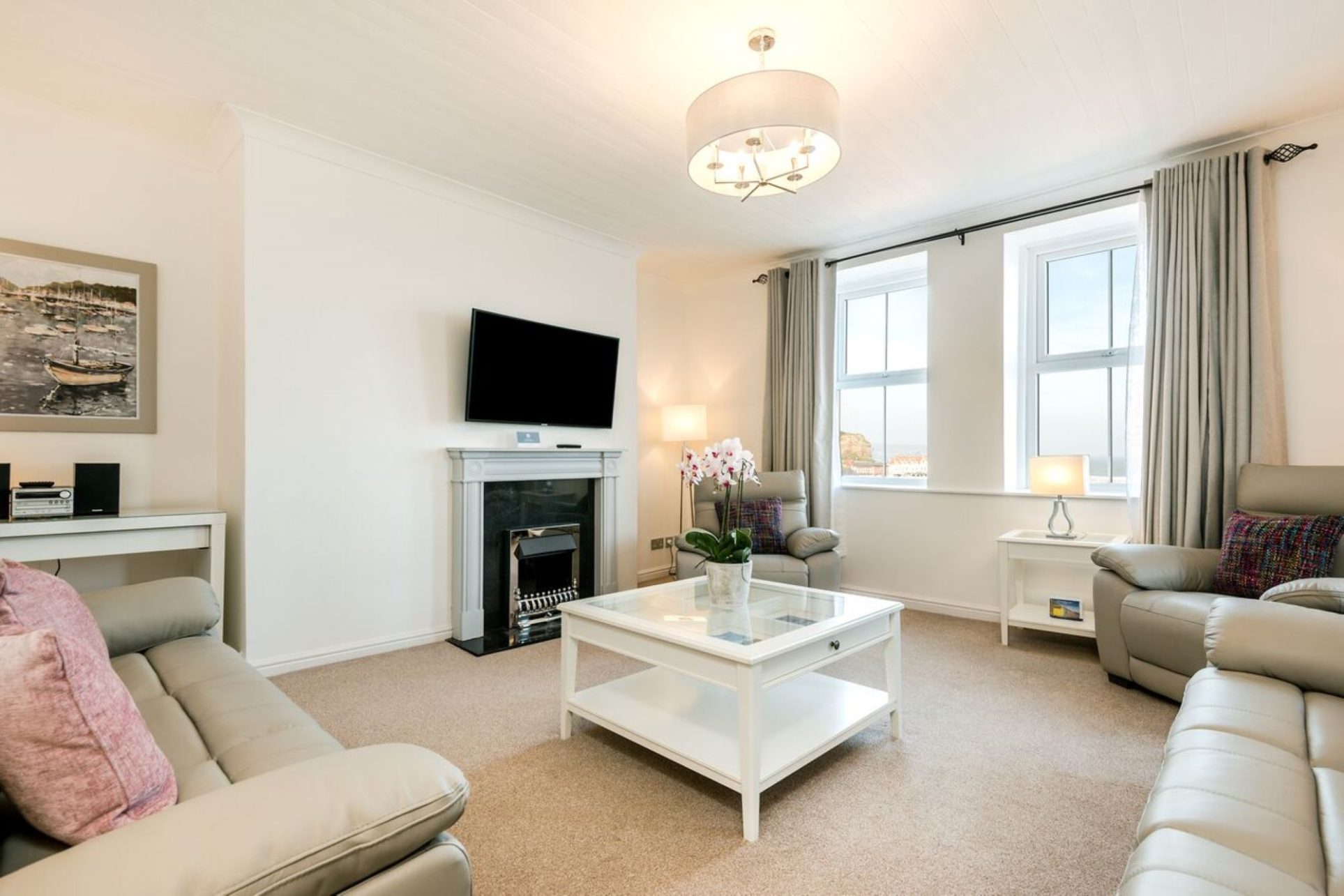 Captains Quarters House, East Side, Whitby Shoreline Cottages