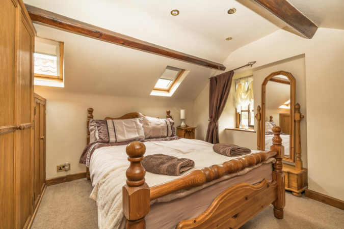 Howdale Cottage Flyingthorpe - Bedroom