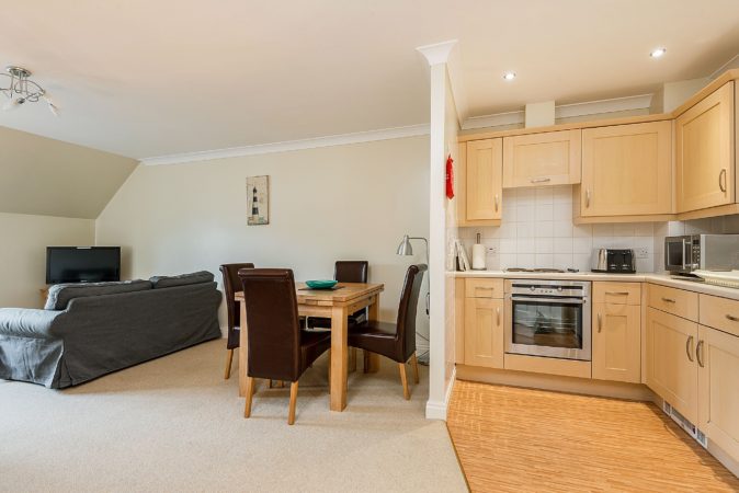 Holiday apartment Whitby, Whitby pet friendly holiday flat with parking, Self catering with pets Whitby.