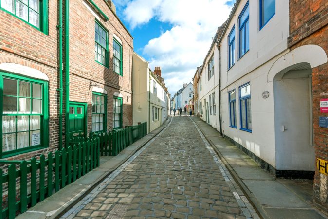 Prince of Wales Cottage Henrietta Street Whitby, Self catering cottage Whitby, Pet friendly cottage Whitby.