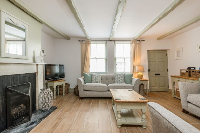 Whitby Holiday Cottage to let, Pet Friendly holiday cottage Whitby.