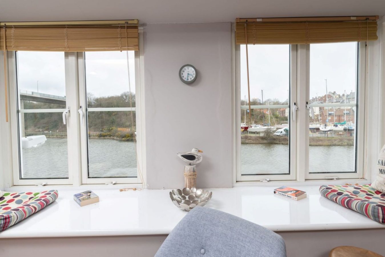 Waters Edge Apartment, Whitehall Landing, Whitby Shoreline Cottages