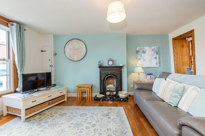 Holiday let Whitby, Pet friendly cottage to let Whitby, Holiday cottage near beach and town Whitby