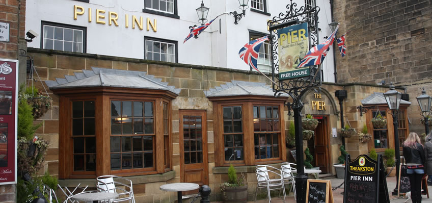 Dog friendly pubs in and around Whitby - Whitby Cottages: Shoreline