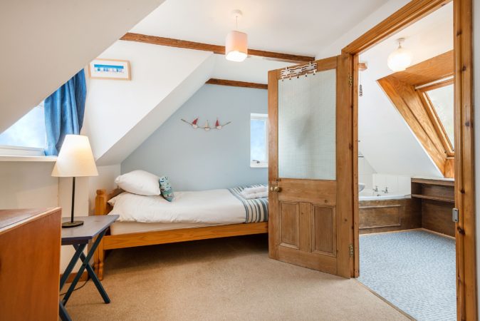 Holiday cottages Whitby, Whitby holiday cottage close to beach, Pet friendly cottage Whitby.