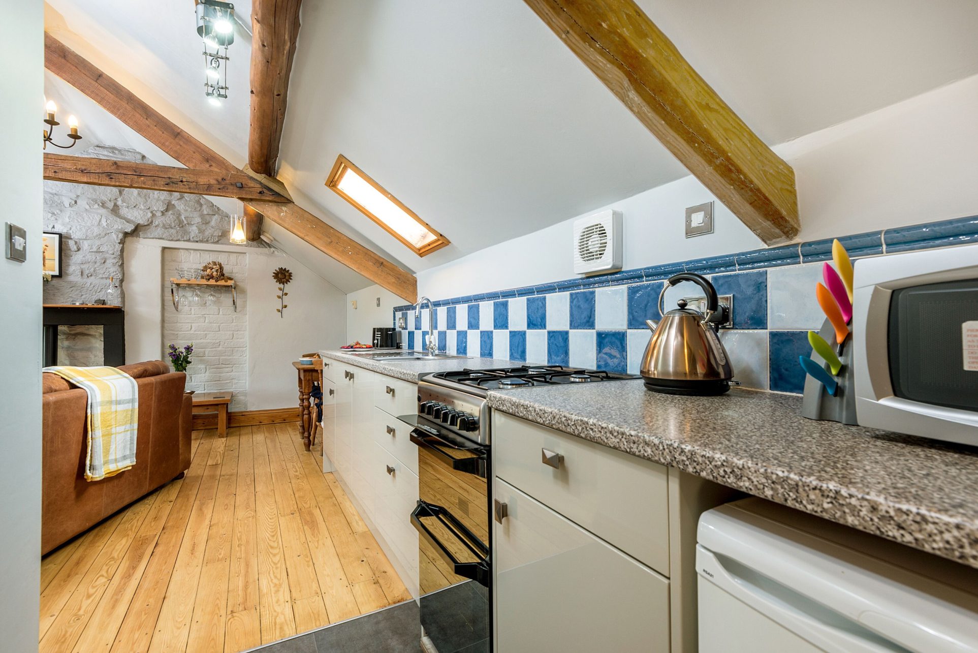 Coachmans Rest Cottage, Port Mulgrave Shoreline Cottages