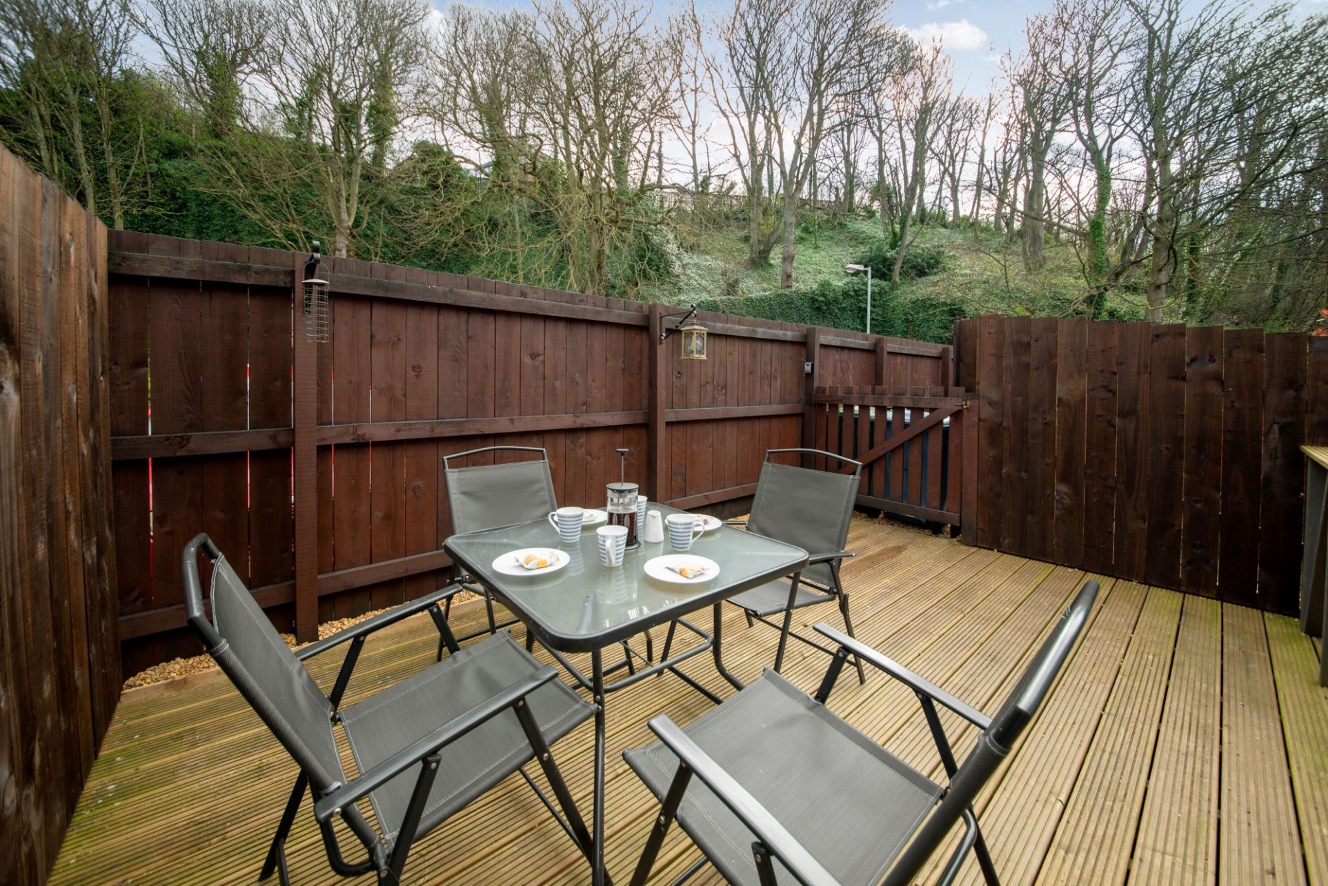 Boat Yard View House, Whitehall Landing, Whitby Shoreline Cottages