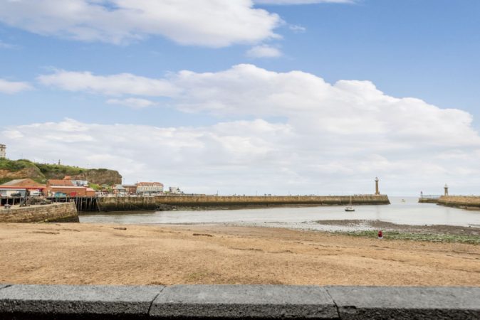 Whitby holiday cottages, cottage in Whitby, cottage with sea view whitby