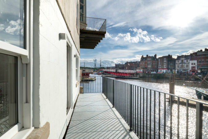 Holiday apartment Whitby. Whitby holiday cottages. Pet friendly apartment Whitby.