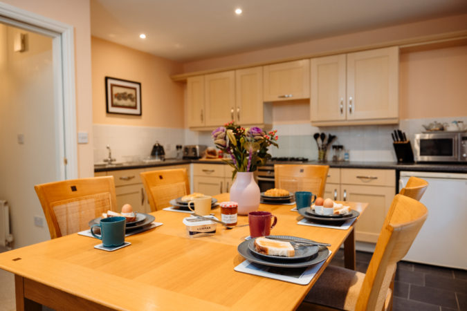 dog friendly cottage whitby, whitby holiday cottage, cottage with parking whitby