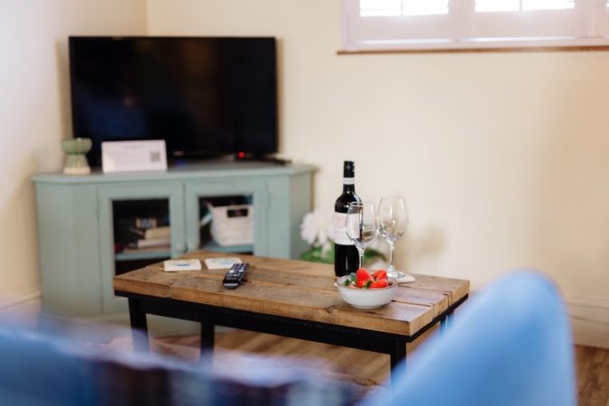 TV area at Pike Cottage