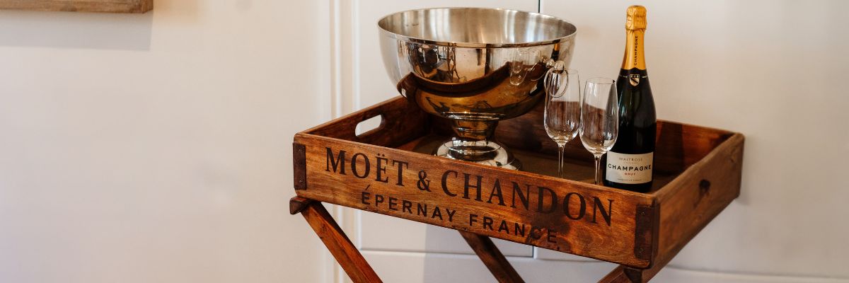 Luxury holiday cottage in Whitby with sea views